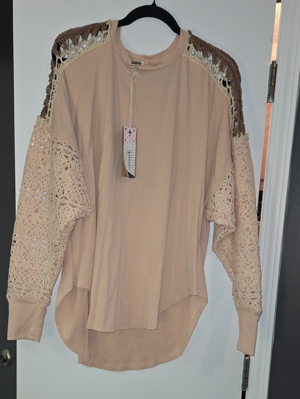 gimmicks by BKE Blush Crochet Sleeve Long-Sleeve Top